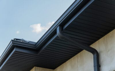 How Eavestrough Issues Lead to Roof Leaks: Warning Signs